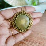 Antique bronze pendant 01